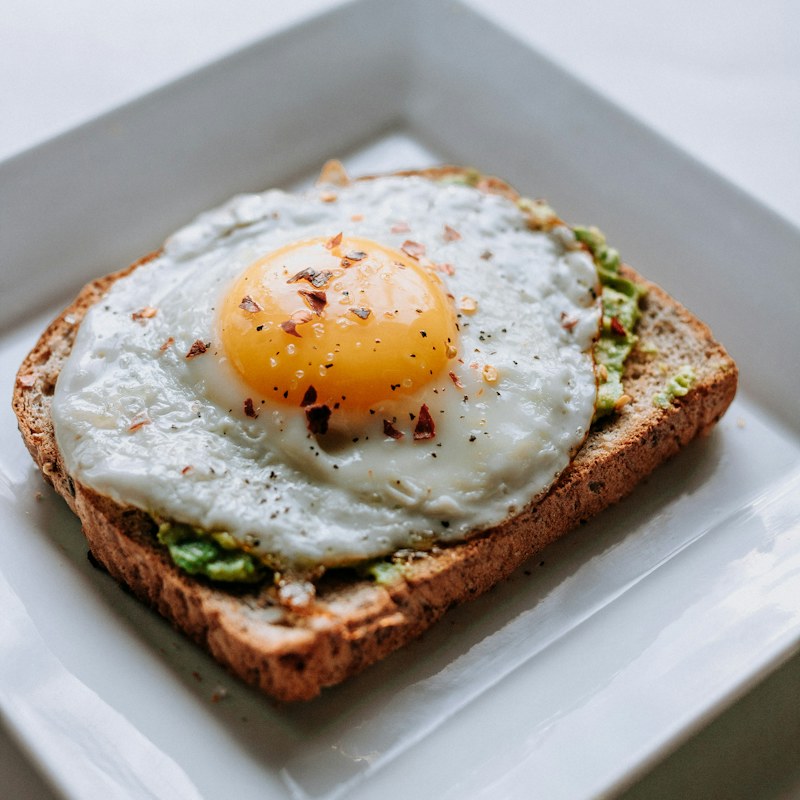 Herby mushroom & spinach eggs